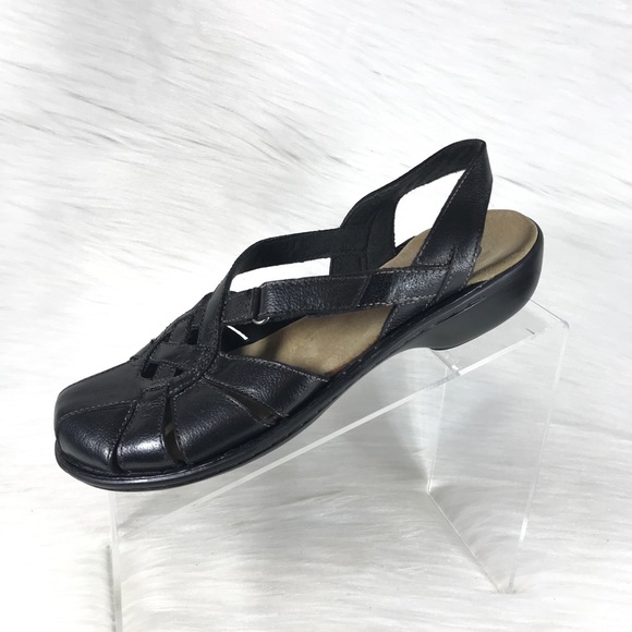 clarks bendables sandals black